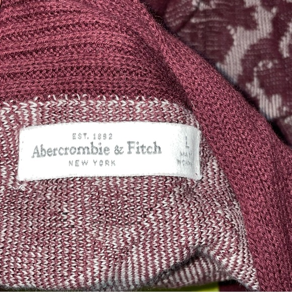 Abercrombie & Fitch | Maroon Damask Slouchy Sweater Cardigan Women’s Size Large - Picture 3 of 4